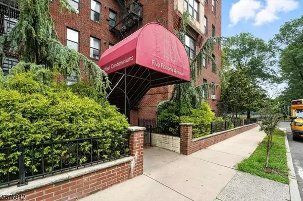 5 Pomona Avenue #6F, Newark City, NJ 07112