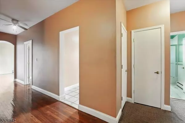 5 Pomona Avenue #6F, Newark City, NJ 07112