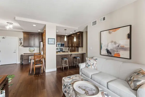 #212 11080 ELLERSLIE RD SW, Edmonton, AB T6W 2C2