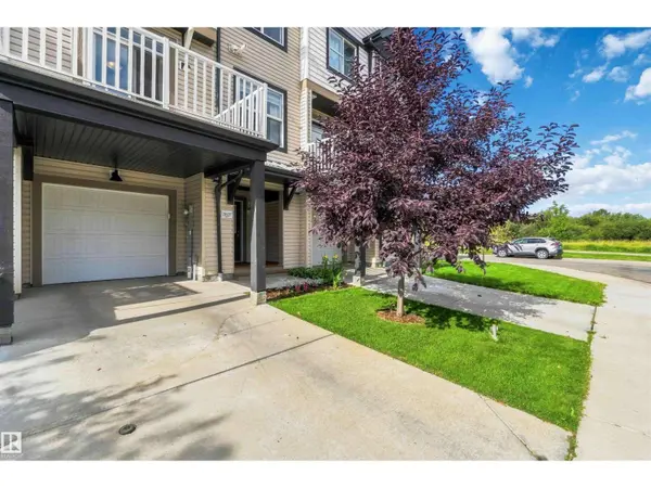20127 19 AV NW, Edmonton, AB T6M0X9
