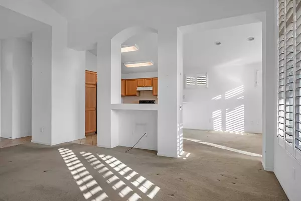 5409 Campcreek LOOP, Roseville, CA 95747