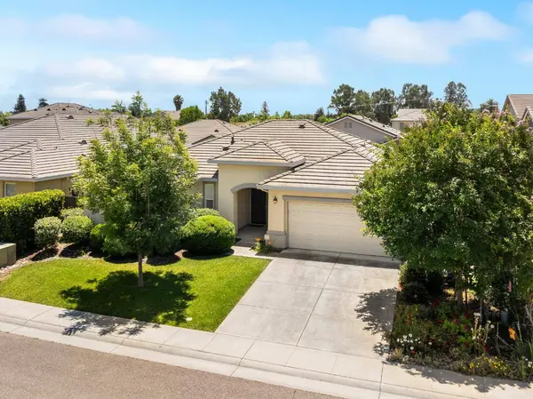 714 Elk Hills DR, Galt, CA 95632