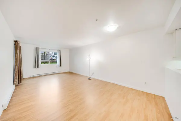 1615 Frances ST #110, Vancouver, BC V5L 1Z3