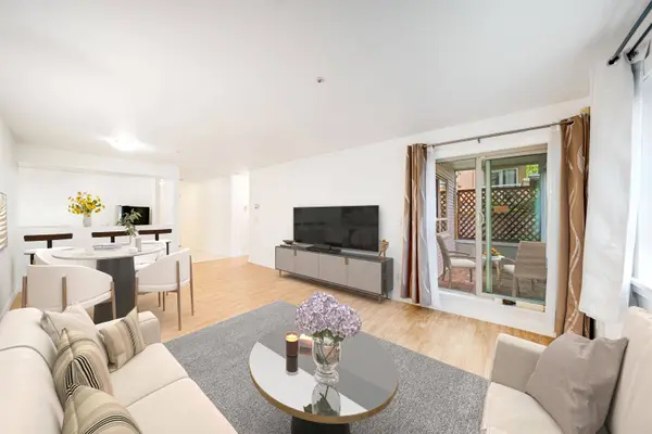1615 Frances ST #110, Vancouver, BC V5L 1Z3