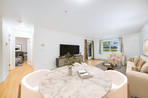 1615 Frances ST #110, Vancouver, BC V5L 1Z3