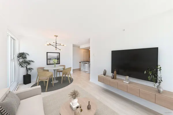 933 E Hastings ST #1004, Vancouver, BC V6A 0G6