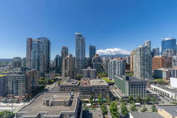 1255 Seymour ST #2204, Vancouver, BC V6B 0H1
