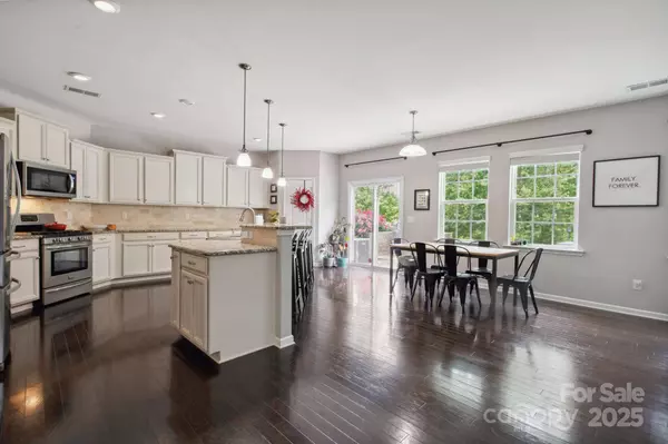 16114 Foreleigh RD, Huntersville, NC 28078