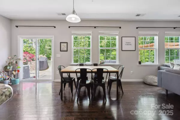 16114 Foreleigh RD, Huntersville, NC 28078