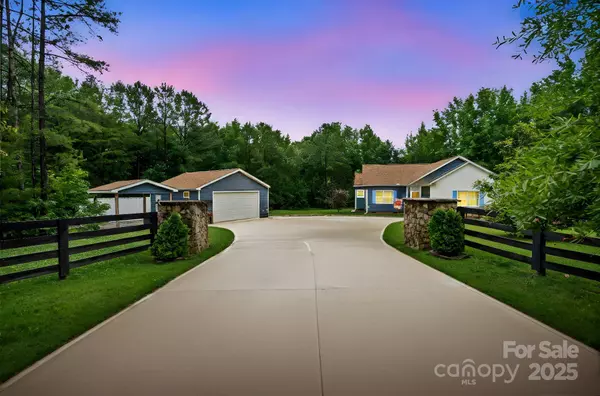 2949 Anderson Burgess RD, Sharon, SC 29742