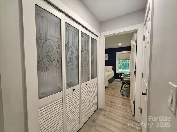 5821 Trotters Ridge RD, Charlotte, NC 28227