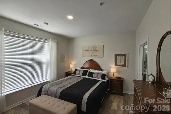 18736 Nautical DR #102, Cornelius, NC 28031