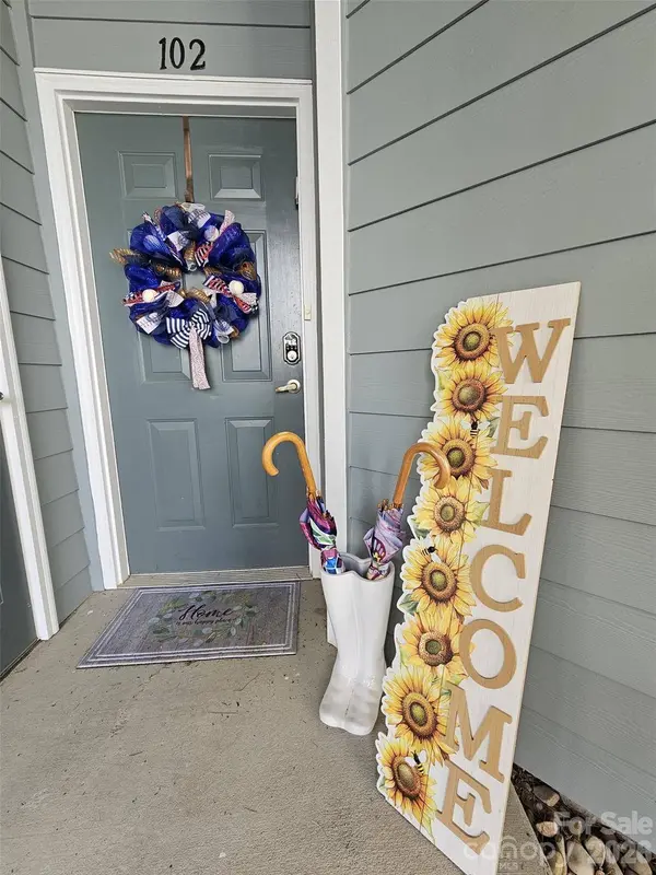 18736 Nautical DR #102, Cornelius, NC 28031