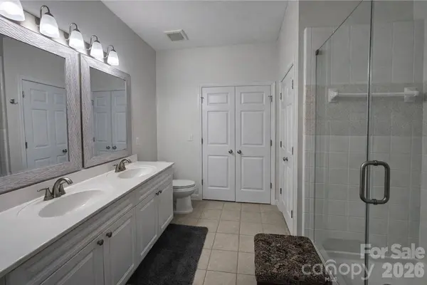 18736 Nautical DR #102, Cornelius, NC 28031