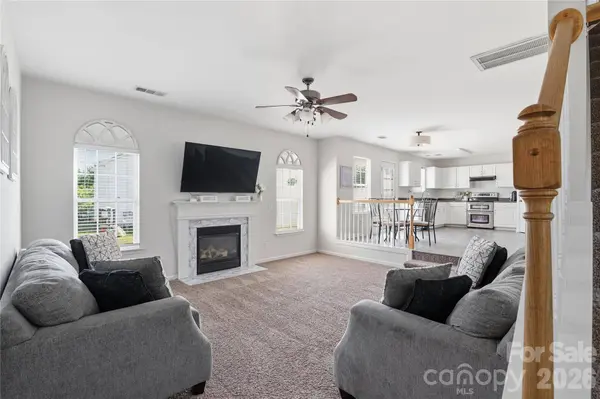 178 Madelia PL, Mooresville, NC 28115