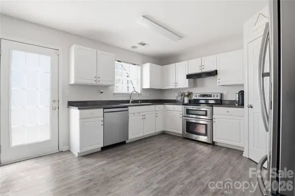 178 Madelia PL, Mooresville, NC 28115