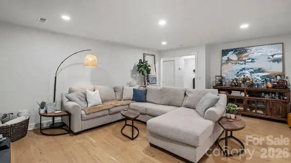 215 Ridgewood DR, Monroe, NC 28112