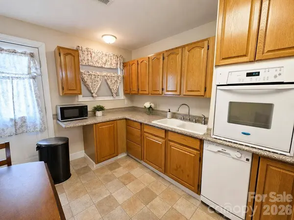 907 Sikes Mill RD, Monroe, NC 28110