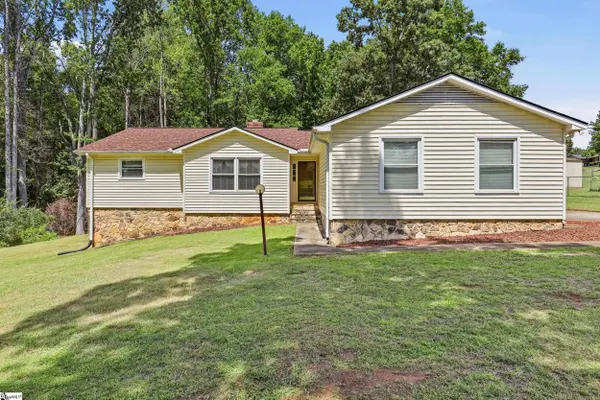 102 Harborough Road, Anderson, SC 29625-5218