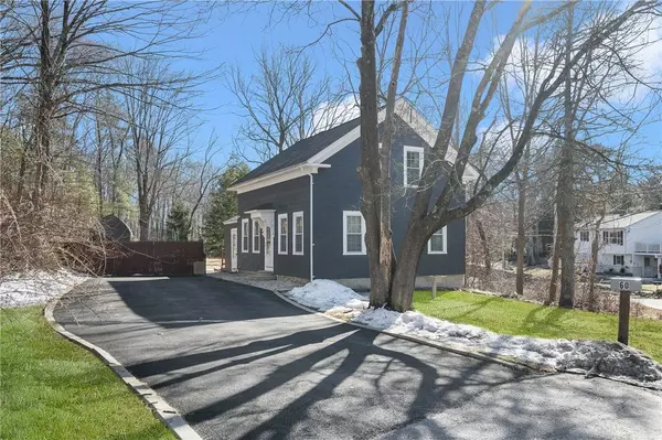 60 Eagle Peak RD, Burrillville, RI 02859