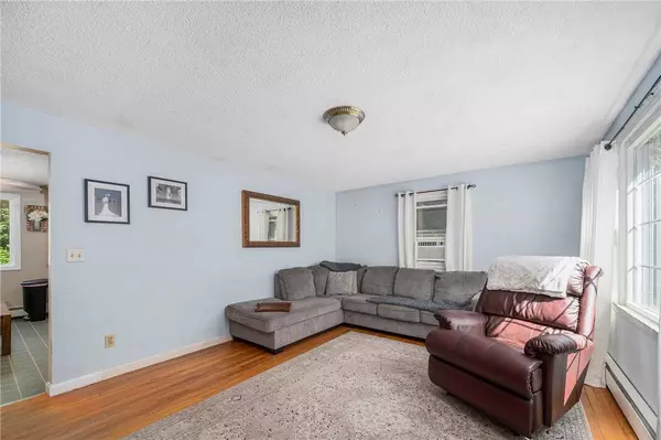 300 Ironmine RD, Burrillville, RI 02830