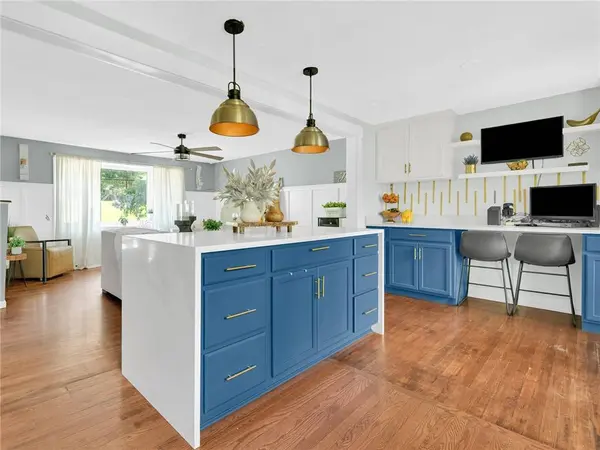 199 Greenville RD, North Smithfield, RI 02896