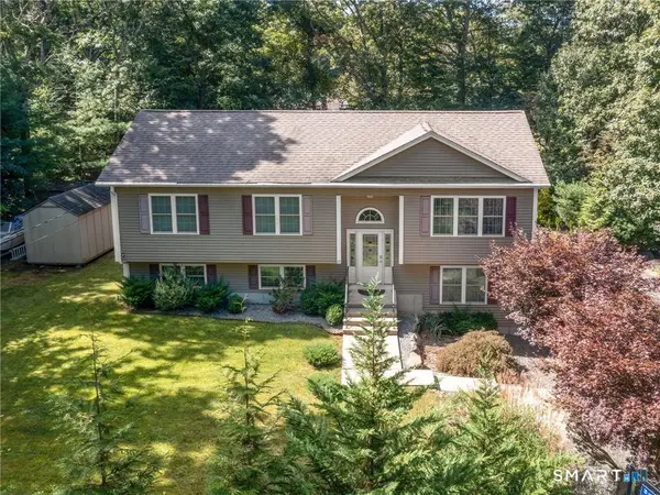 35 Doe Crossing, Burrillville, RI 02859