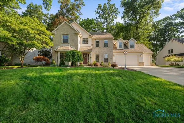 7644 Jonathan DR, Holland, OH 43528