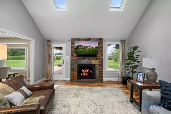 623 Church ST, Bradner, OH 43406