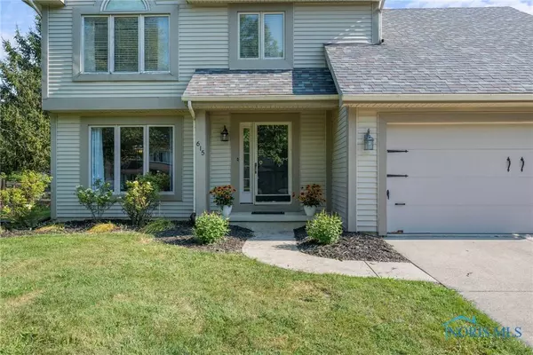 615 Deer Run DR, Perrysburg, OH 43551