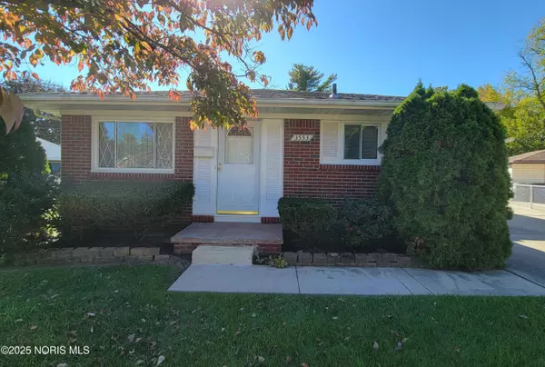 3553 Cedardale CT, Toledo, OH 43623