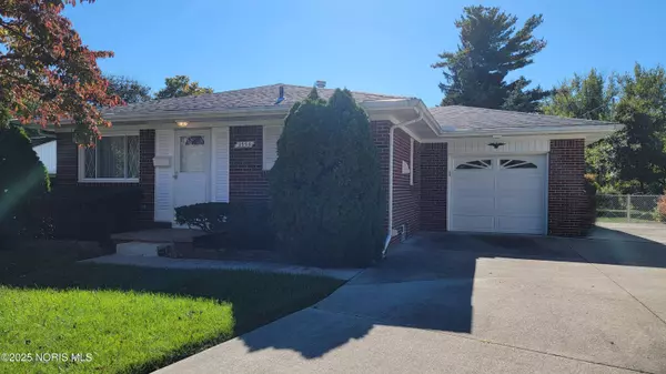 3553 Cedardale CT, Toledo, OH 43623