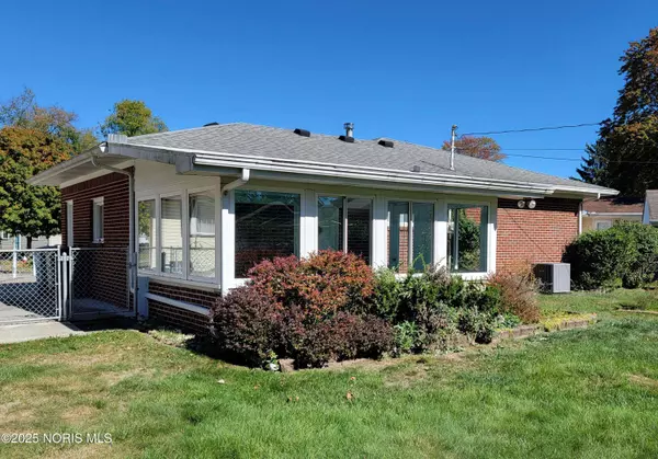 3553 Cedardale CT, Toledo, OH 43623