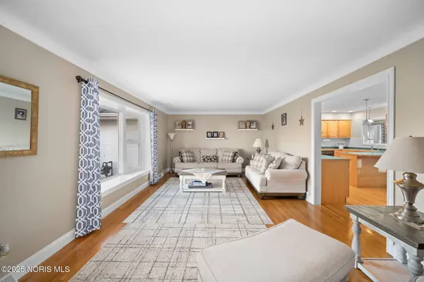 6000 Park ST, Sylvania, OH 43560