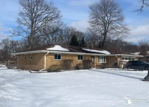 3254 Pleasant Drive, Temperance, MI 48182
