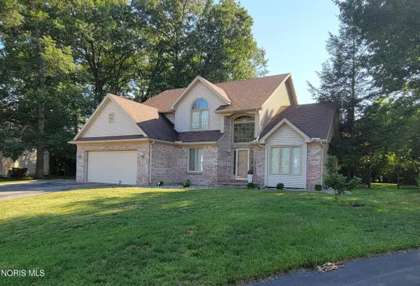 2327 Poplar CT, Sylvania, OH 43560