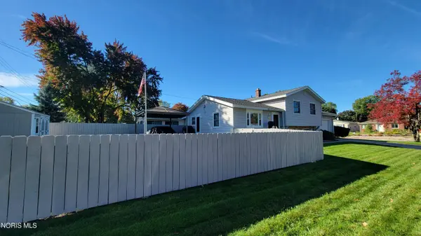5054 Oakridge DR, Toledo, OH 43623