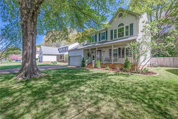 943 Tabb Lakes DR, Yorktown, VA 23693