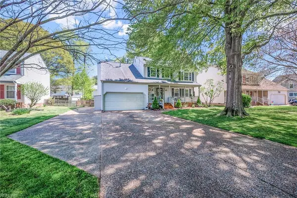 943 Tabb Lakes DR, Yorktown, VA 23693