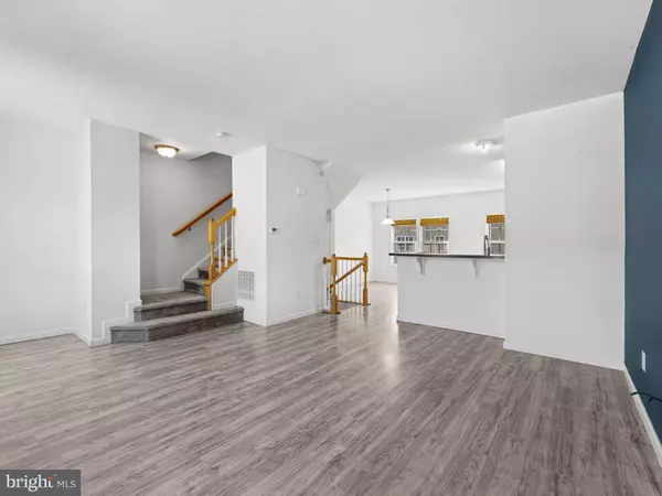 2102 E OAK RD #G3, Vineland, NJ 08361