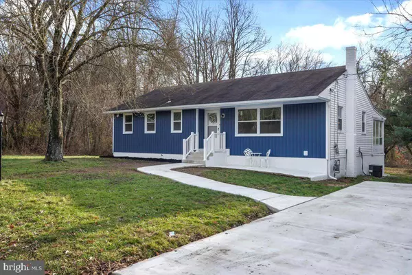 12 BRITTANY ST, Mantua, NJ 08051