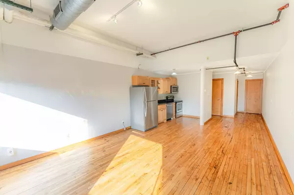 523 Jackson ST #313, Saint Paul, MN 55101