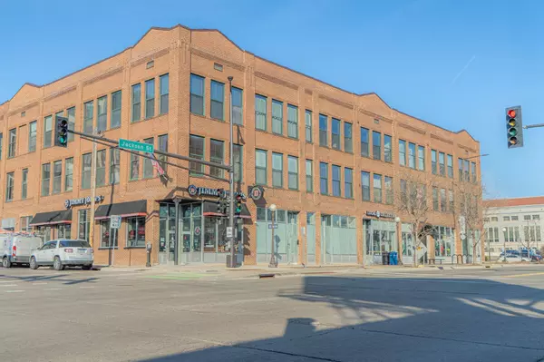 523 Jackson ST #313, Saint Paul, MN 55101