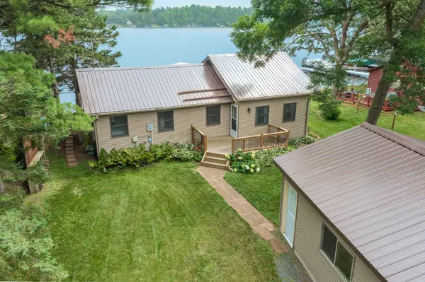 105 Elizabeth TRL, Balsam Lake, WI 54810