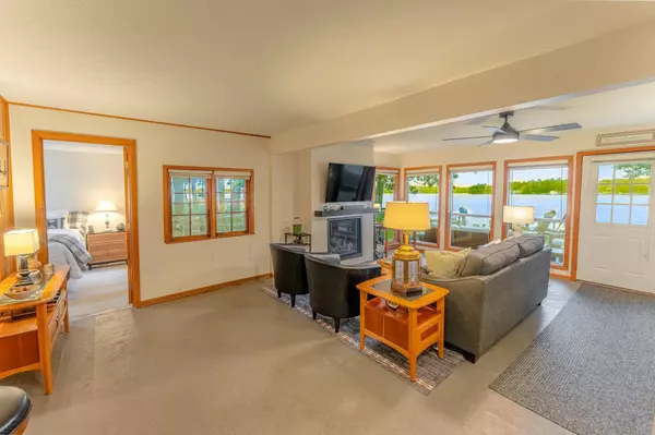 109 Elizabeth TRL, Balsam Lake, WI 54810