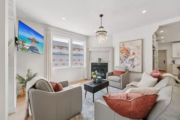 109 Pine ST E, Stillwater, MN 55082