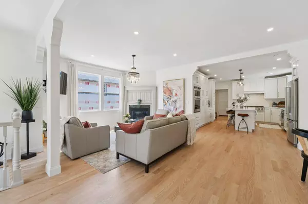 109 Pine ST E, Stillwater, MN 55082