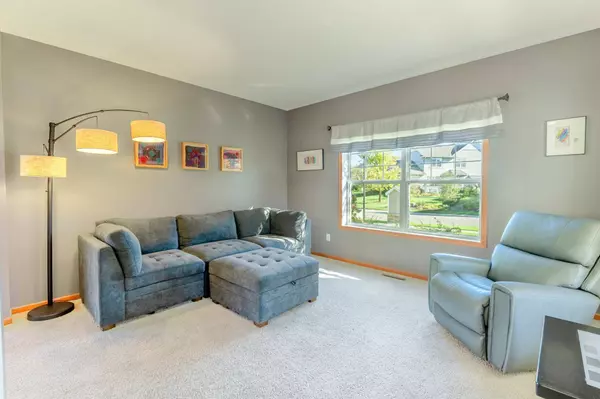 1227 Atwood LN, Stillwater, MN 55082