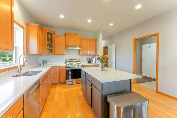 1227 Atwood LN, Stillwater, MN 55082