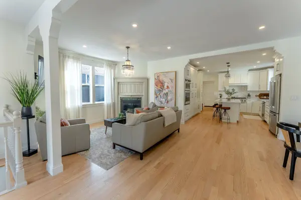 109 Pine ST E, Stillwater, MN 55082